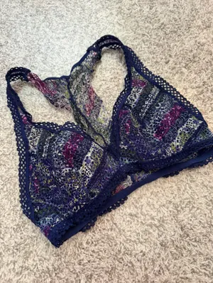 Victoria’s Secret Navy Floral Lace Racerback Bralette thumbnail 2