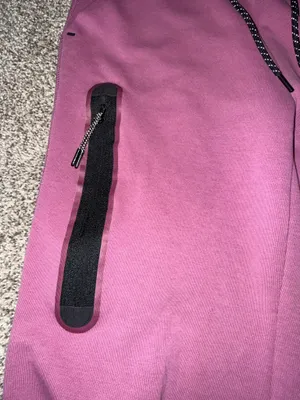 Women's Nike Sportswear Tech Fleece Jogger Pants in Light Bordeaux, Size XS thumbnail 4