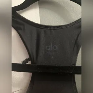 ALO Yoga Luxe Black Velvet Sports Bra thumbnail 4