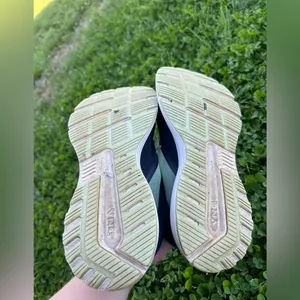Brooks Range Woman’s Navy Blue & Green Running Athletic Outdoor Shoes Size 7.5 thumbnail 5