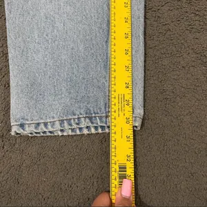 Old Navy Mom’s jeans Light Blue Straight Leg Women’s Jeans size 6 thumbnail 7