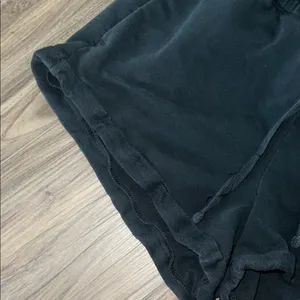 Hollister Black Paperbag Women's Sweat Shorts thumbnail 3
