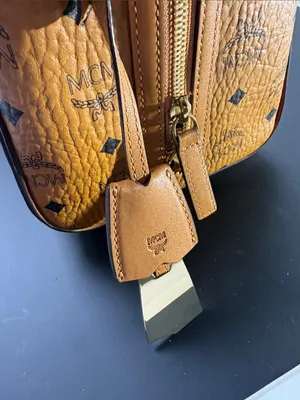 MCM Ella Boston Bag in Visetos - Pre-loved thumbnail 6