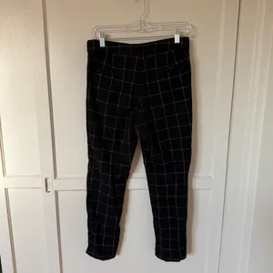 Amanda & Chelsea Black Grid Pattern Pants thumbnail 4