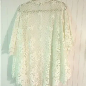 Miami Brand lace wrap white cotton blend S/M thumbnail 2