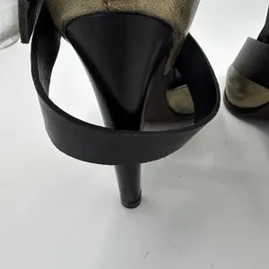 Vera Wang Lavender Metallic & Black Leather Strappy Heel Sandals Size 8.5 thumbnail 9