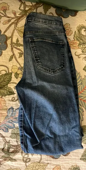 Jeans thumbnail 2