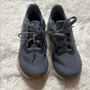 New New Balance Fresh Foam Gray Athletic Sneakers thumbnail 2