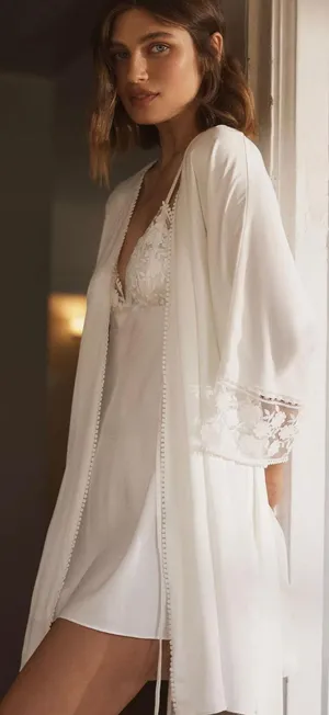 Flora Nikrooz Kylie Wrap Robe thumbnail 1