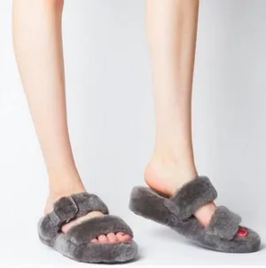 UGG WOMENS"S thumbnail 1