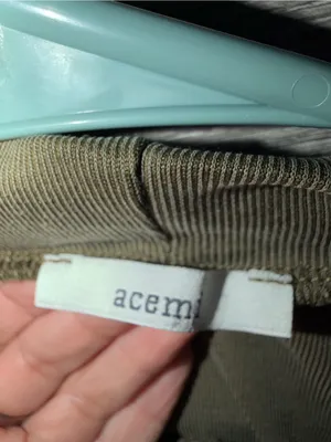 Acemi Olive Green Sleeveless Mock Neck Crop Top thumbnail 3