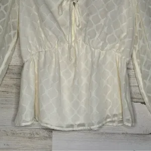 Elizabeth and James Cream Peplum Long Sleeve Peasant Blouse V-Neck Tie‎ Front Sm thumbnail 5