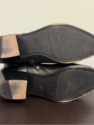 Frye Dark Pewter Leather Ellen Buckles Pointed Toe Block Heel Ankle Boots 7.5 M thumbnail 9