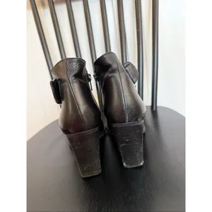 Stuart Weitzman black leather square toe bootie size 8.5 thumbnail 8