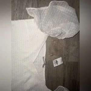Abercrombie & fitch NWD WOMENS XL Cropped Blouse - moving/downsizing see more thumbnail 3