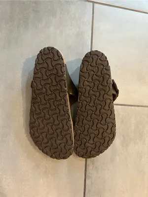 Birkenstock Women's Gizeh Thong Sandals | Brown thumbnail 4