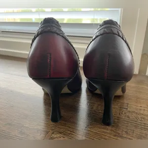 Franco Sarto Burgundy Talento Heels Pattern Details Classic - size 7 thumbnail 4