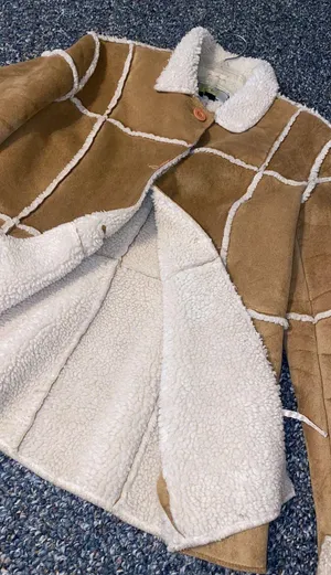 Lei Heavy Coat  thumbnail 1