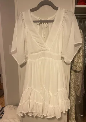 Red Dress Boutique White Dress thumbnail 4