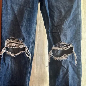Levi's Low Pro Straight Jeans Distressed Knee Holes‎ Ripped 100% Cotton Size 24 thumbnail 3