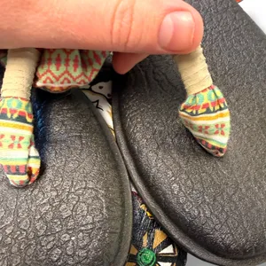 Sanuk Yoga Sling 2 Sandals Women's Size‎ 9 Black Multicolor Stretch Comfort thumbnail 7