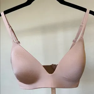 SKIMS Wireless Lightly Lined Bra Mica  1889 size 30D ‎ NWT thumbnail 4