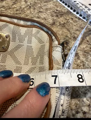 Crossbody thumbnail 5