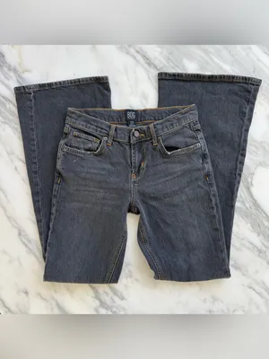 Urban Outfitters BDG Low-Rise Flared Jeans in Washed Black • Sz 27 thumbnail 4