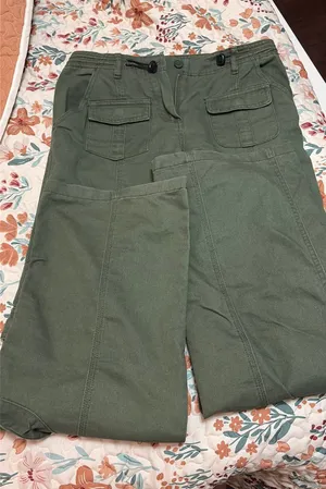Brandy Melville Green Pants Cargo thumbnail 1