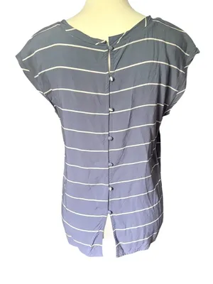 Abercrombie & Fitch Short Sleeve Blue and White Top Medium thumbnail 4
