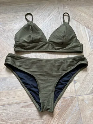 CUPSHE Army Green Triangle Bikini Set Size Large Beach Vacation Style CYY1086 thumbnail 1