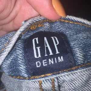 Gap Jeans Women’s strait  thumbnail 3
