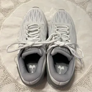 Under Armour Charged Rogue Running Sneakers Woman’s 10 White Gray thumbnail 4