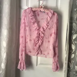 New ASOS DESIGN frill neck volume sleeve with button front in pink floral, sz 6 thumbnail 3