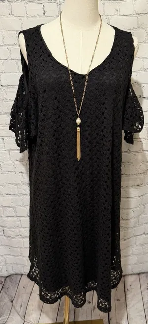 Naïf black lace cold-shoulder dress features an open-shoulder & Gold Necklace 1X thumbnail 1