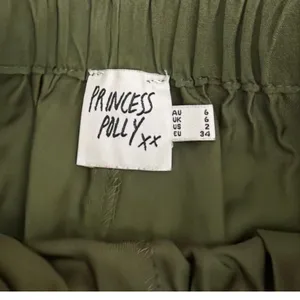 Princess Polly Paigey Flowy Wide Leg Green Drawstring Casual Relaxed Pants 2 thumbnail 4