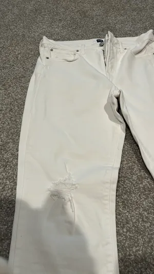 Gap White Jeans thumbnail 2