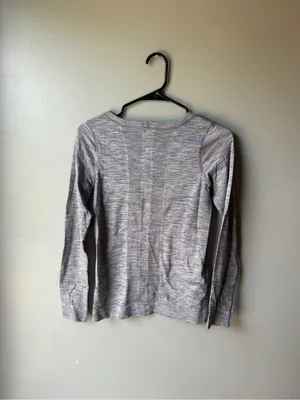 Lululemon Swiftly Tech Lulu Long Sleeve Athletic Running Top Thumbholes thumbnail 6