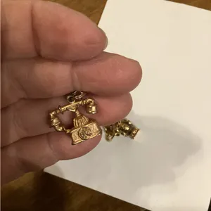 Vintage Avon Goldtone charm bracelet thumbnail 10