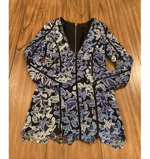 NBD X Corinne Womens Blue Lace Mini Dress Long Sleeve Floral Fitted V Neck thumbnail 3