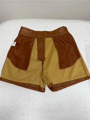 SHEIN Basics Brown Faux Leather Pleated High Rise Shorts Size M NWT thumbnail 4