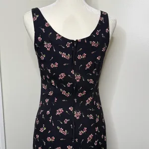 Vintage 90s Long Black Pink Floral Dress Size 11/12 Dark Floral Whimsy Goth thumbnail 5