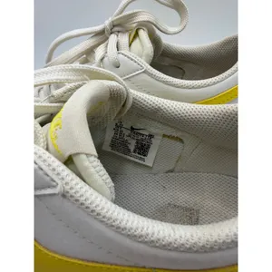Nike Blazer Low 77 White Yellow DA4074-118‎ Youth 6.5Y Womens 8 Sneakers thumbnail 4