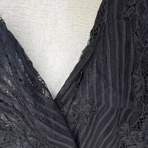For Love & Lemons Black Lace Mini Dress‎ Short Sleeve Scalloped Eyelash Trim XS thumbnail 4