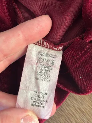 Windsor Burgundy Velvet Dress - Size Medium thumbnail 5