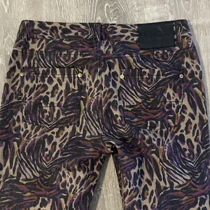 Robert Graham Women’s Deidre Collector‎ Multi Animal-Print Skinny Jeans Pants thumbnail 9