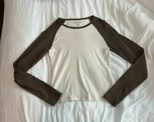 brown and cream long sleeve thumbnail 1