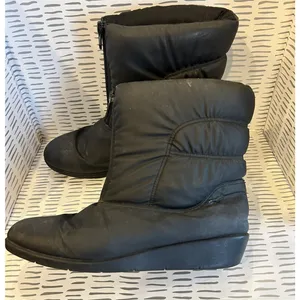 Trotters‎ Womens Black Puffer Snow Boots Front Zip Mid Calf Wedge Size 8.5 Aki thumbnail 4