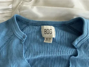 Urban Outfitters Top thumbnail 2