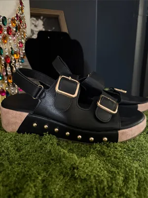 Women's Black Sandal with Blush Platform and Gold Buckles thumbnail 2